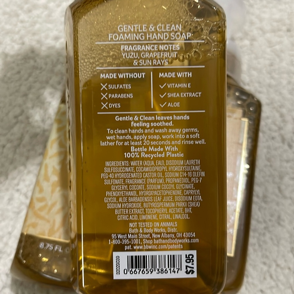 NEW- Bath & Body Works. Sunshine & Lemons - Picture 3 of 3